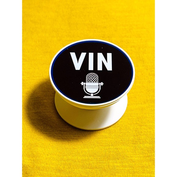 Vin Scully Dodgers Pop Up Phone Accessory With Super Sticky Glue - Picture 1 of 5